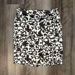 J. Crew Gray and Ivory Leaf Patterned A Line Cotton Stretch Skirt - 32